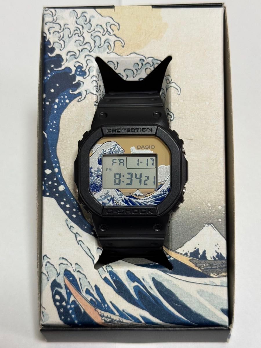 新品 未試着 G-SHOCK DW-5600KHK24-1JR タグ付 葛飾北斎 富嶽三 新品 未試着 G-SHOCK DW-5600KHK24-1JR タグ付 葛飾北斎 富嶽三