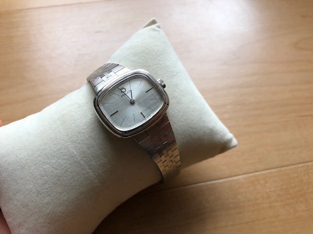 良品 希少 レア アンティーク MILUS マイラス SWISS MADE 良品 希少 レア アンティーク MILUS マイラス SWISS MADE