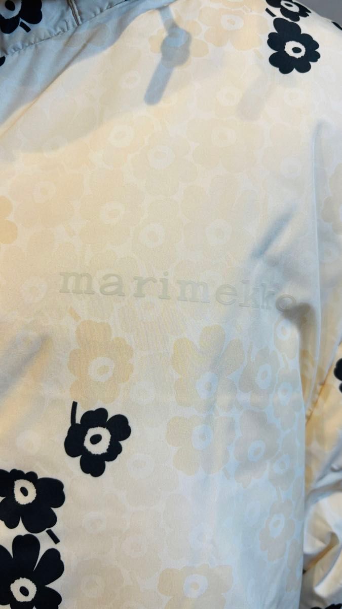 マリメッコ Toppa Pikkuinen Unikko ダウンコート marimekko マリメッコ Toppa Pikkuinen Unikko ダウンコート marimekko