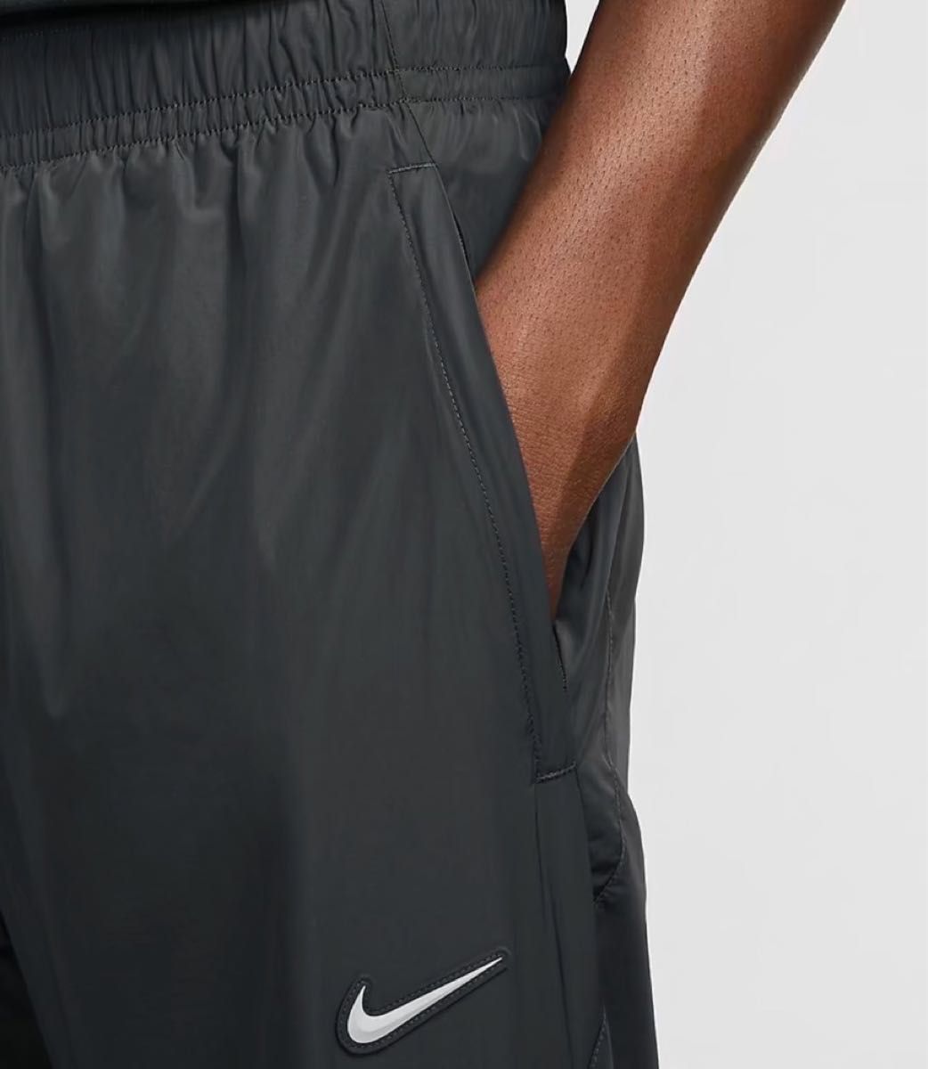 新品】NIKE×NOCTA NORTH STAR ナイロントラックパンツ XSサイズ 新品】NIKE×NOCTA NORTH STAR ナイロントラックパンツ XSサイズ
