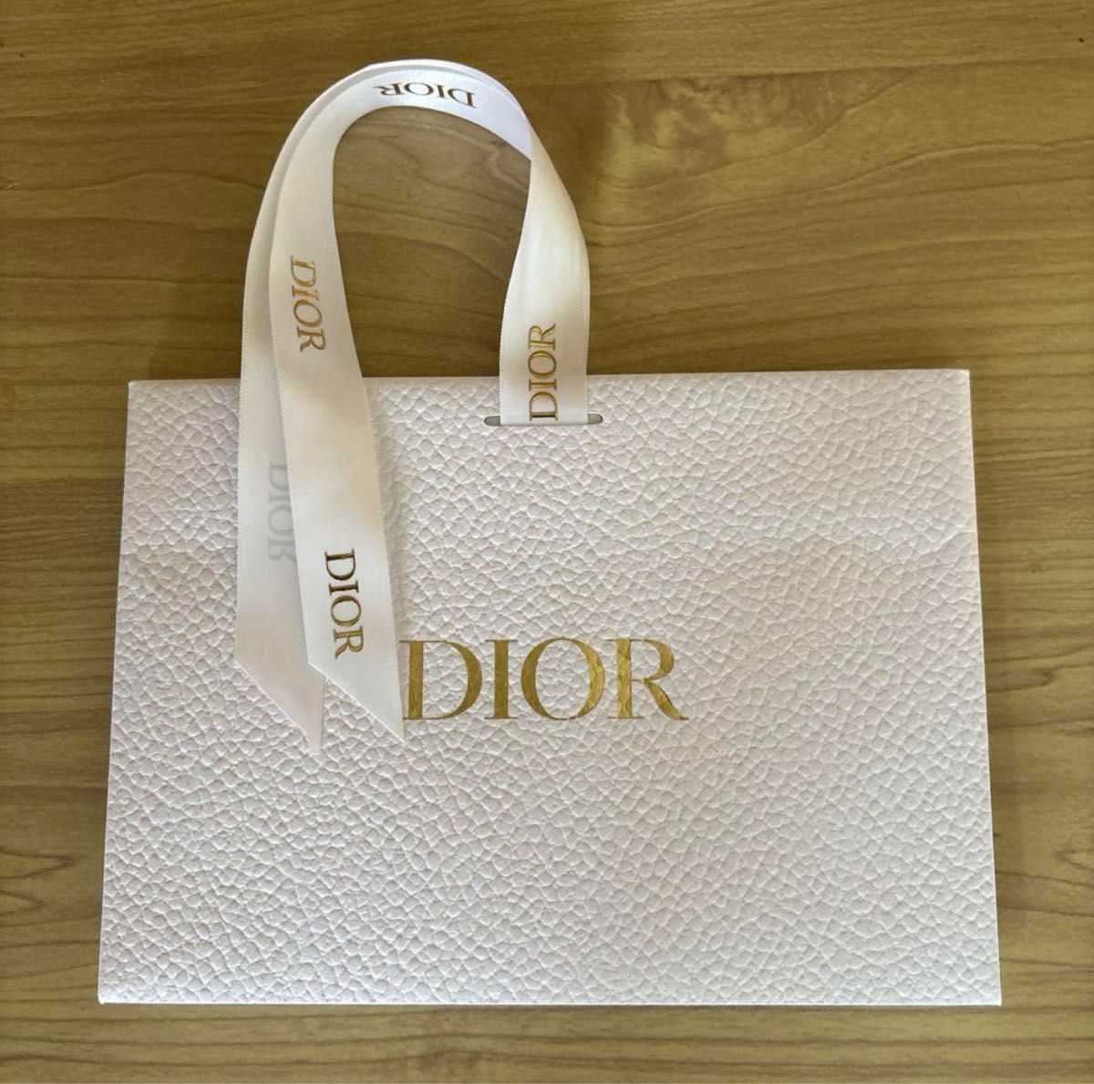 Diorディオールアディクトリップマキシマイザー053 ピンクマニア Diorディオールアディクトリップマキシマイザー053 ピンクマニア