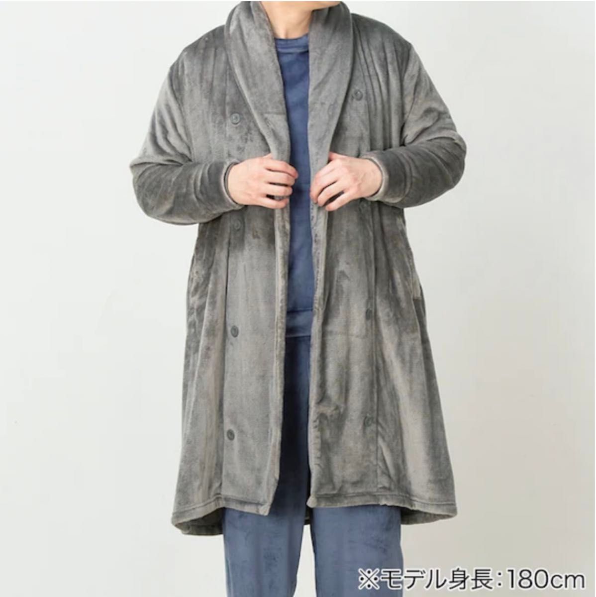 新品 NITORI ニトリ えり付き【すっぽり収納着る毛布】ミドル丈 新品 NITORI ニトリ えり付き【すっぽり収納着る毛布】ミドル丈