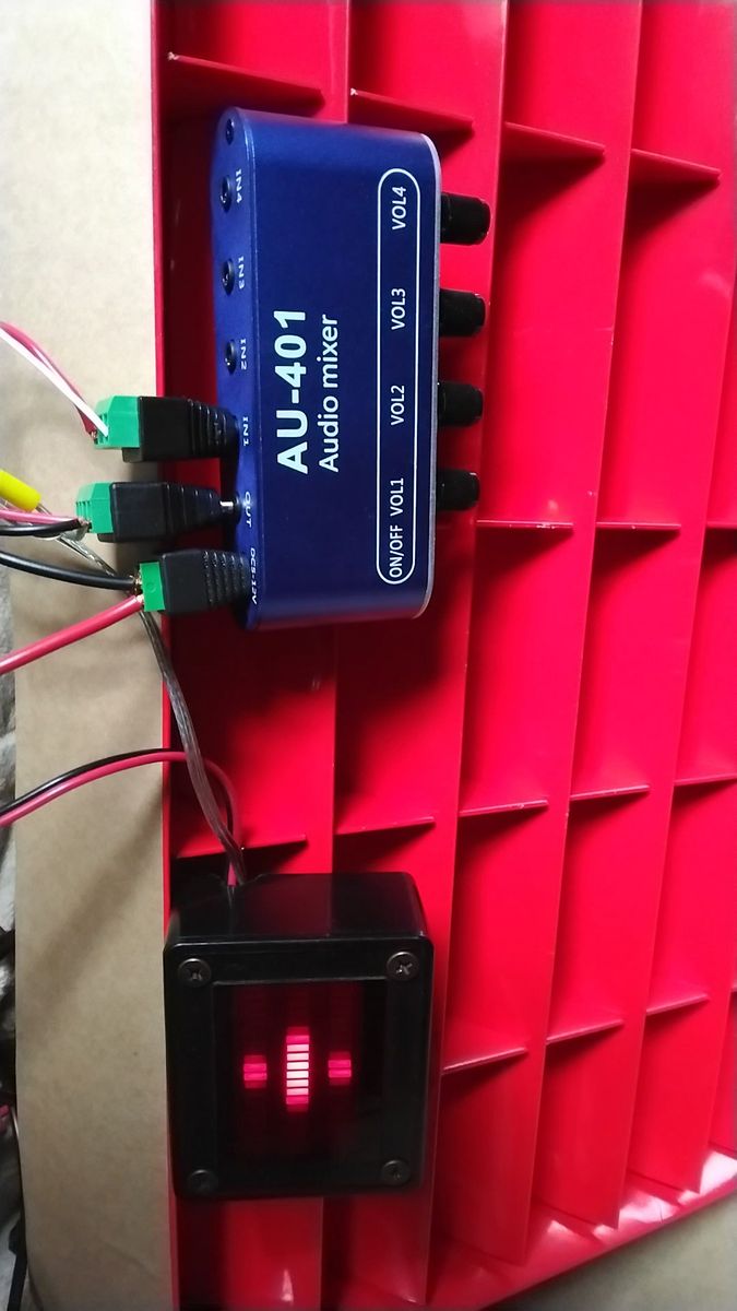 オーディオミキサー 4ch AU-401 5vから12v ナイトライダー