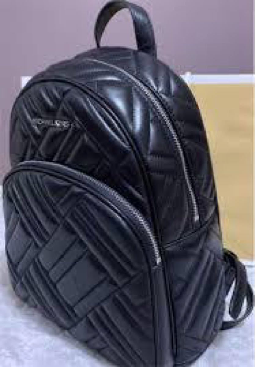 PayPayフリマ|定価8万円 未使用品マイケルコース ラムレザー