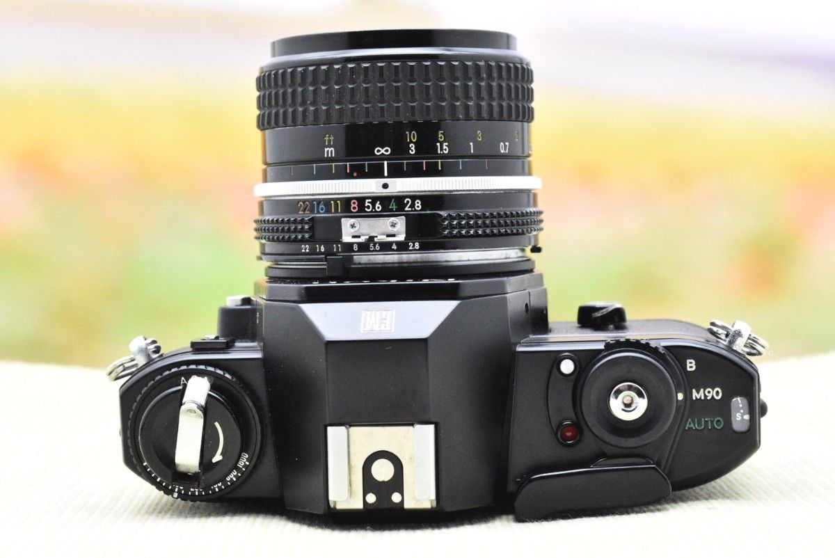 美品整備済】 Nikon EM + 24mm F2 8 Ai フィルムカメラ|Yahoo 美品整備済】 Nikon EM + 24mm F2 8 Ai フィルムカメラ|Yahoo