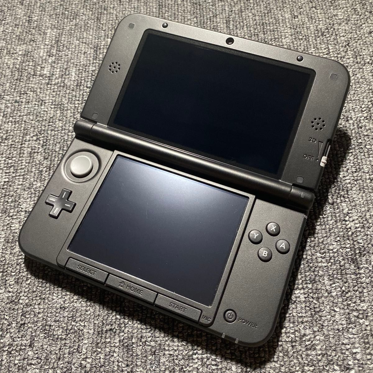ニンテンドー3DS LL ペルソナQ ベルベットモデル 充電器付き ニンテンドー3DS LL ペルソナQ ベルベットモデル 充電器付き