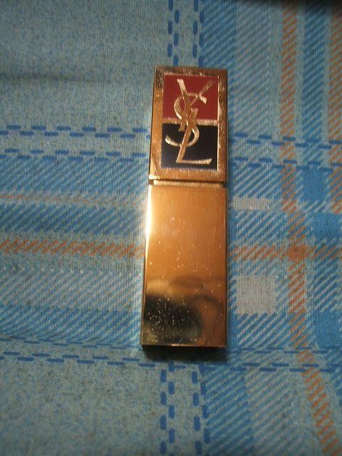  breaking the seal only!Yves Saint Laurent Yves Saint-Laurent. lipstick 