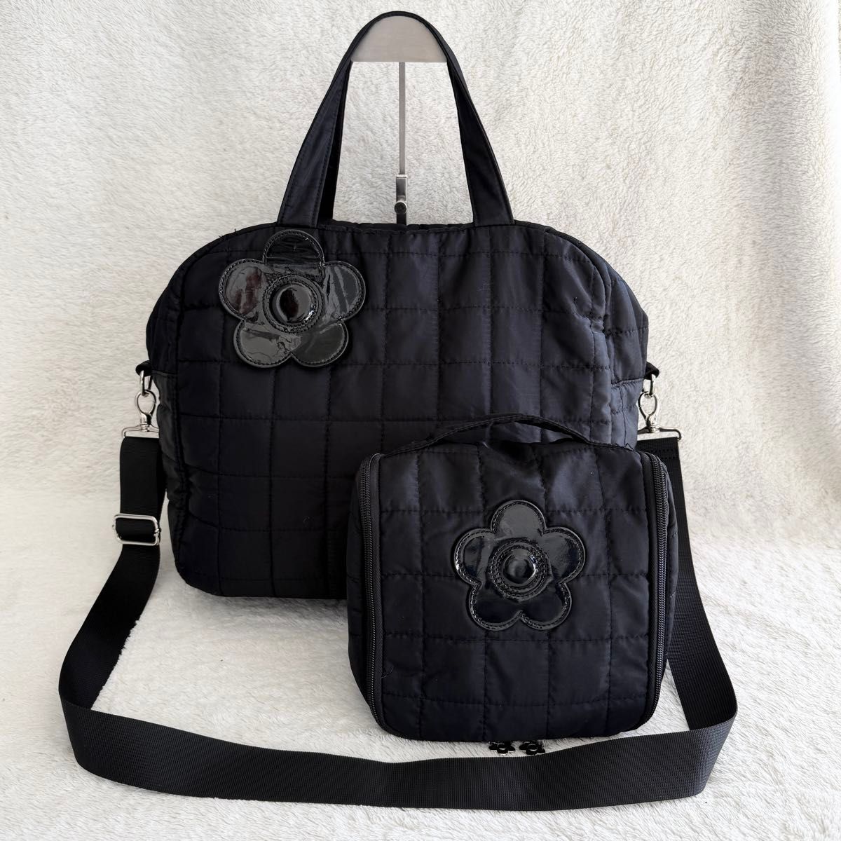 MARY QUANT マリークワント マリクワ 旅行バッグ 入院バッグ MARY QUANT マリークワント マリクワ 旅行バッグ 入院バッグ