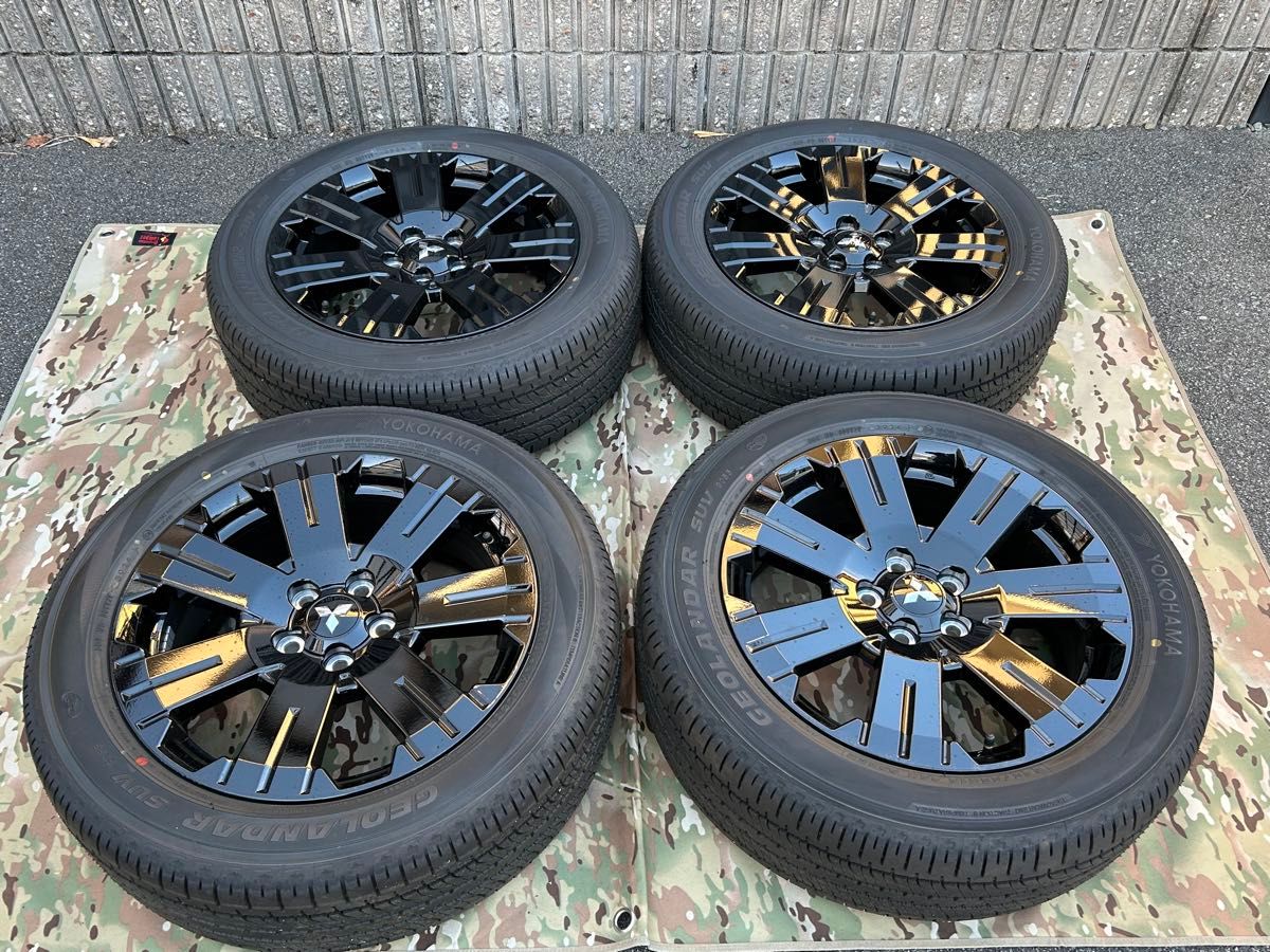 デリカD5 Chamonixシャモニー 新車取外しタイヤホイールセット デリカD5 Chamonixシャモニー 新車取外しタイヤホイールセット