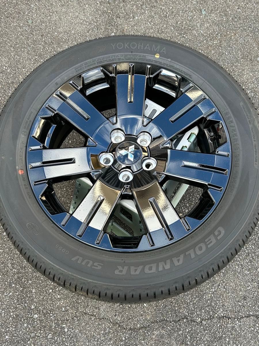 デリカD5 Chamonixシャモニー 新車取外しタイヤホイールセット デリカD5 Chamonixシャモニー 新車取外しタイヤホイールセット