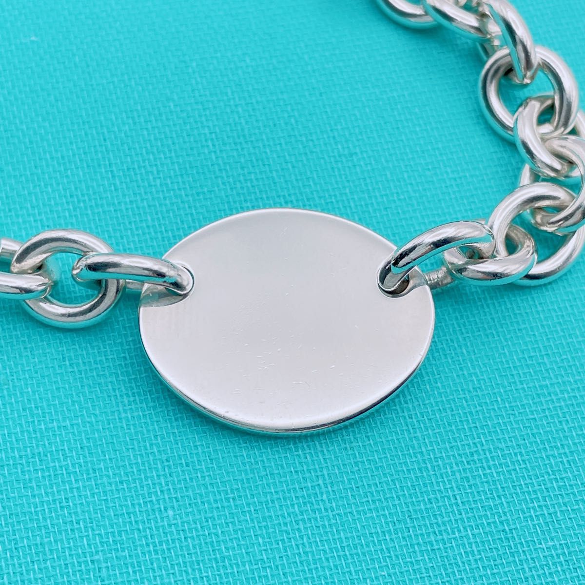 Tiffany & Co オーバル タグ ブレスレット シルバー チェーン Tiffany & Co オーバル タグ ブレスレット シルバー チェーン
