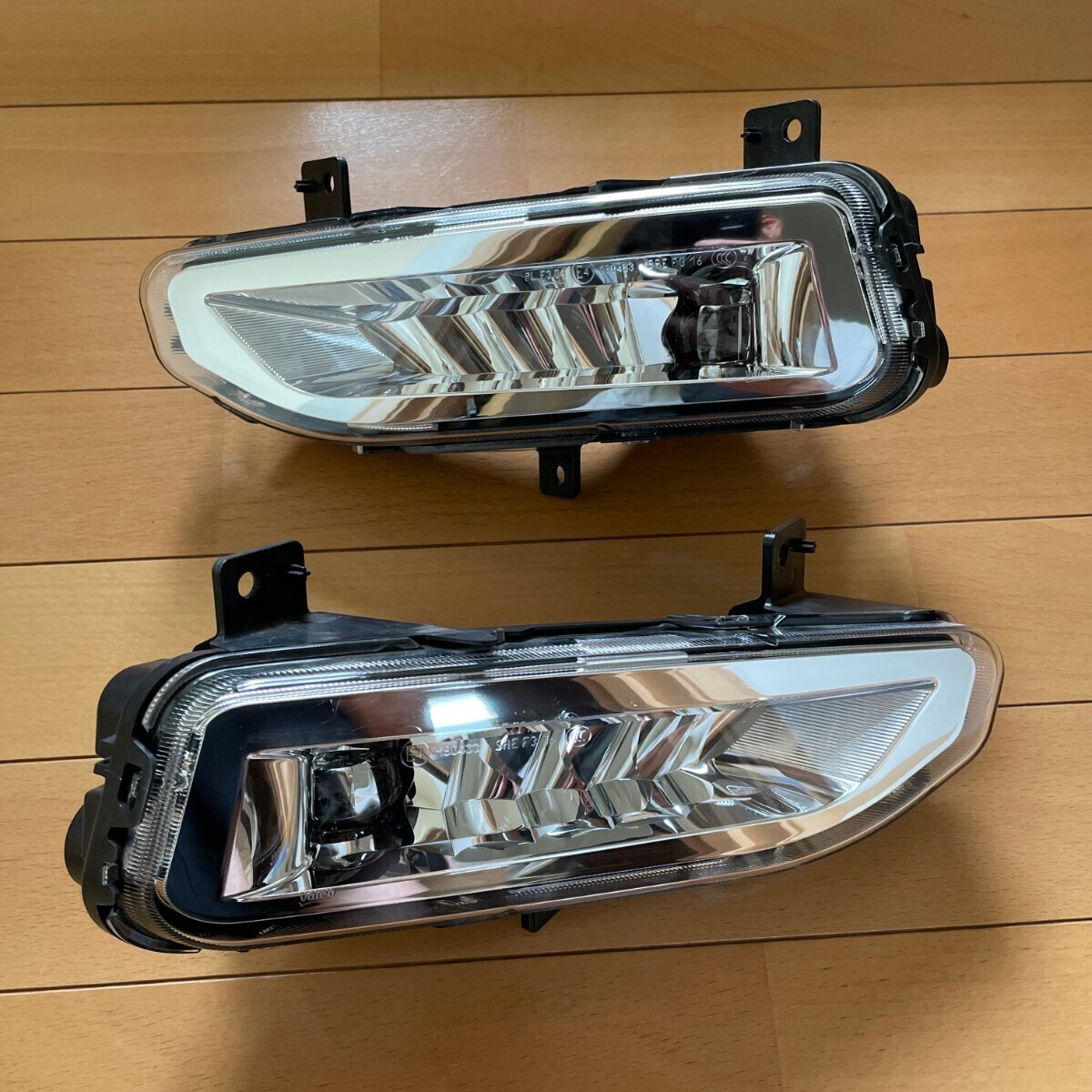 日産純正 LED フォグランプユニット セレナ C27 エクストレイル T31 ノート E12 リーフ ZE1 ディーラーオプション 左右セット 新車納車外し(日産用)|売買されたオークション情報、Yahoo!オークション(旧ヤフオク!) の商品情報をアーカイブ公開 - オークファン(aucfan.com) 日産純正 LED フォグランプユニット セレナ C27 エクストレイル T31 ノート E12 リーフ ZE1 ディーラーオプション 左右セット 新車納車外し(日産用)|売買されたオークション情報、Yahoo!オークション(旧ヤフオク!) の商品情報をアーカイブ公開 - オークファン(aucfan.com)