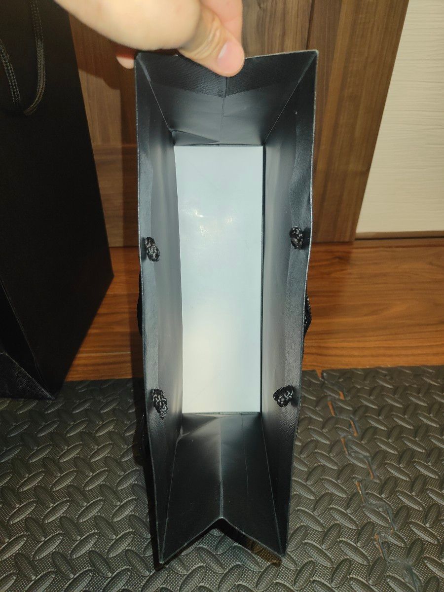 極美品】HERMES エルメス 黒ショップ袋 紙袋 大・中・小 3点 極美品】HERMES エルメス 黒ショップ袋 紙袋 大・中・小 3点