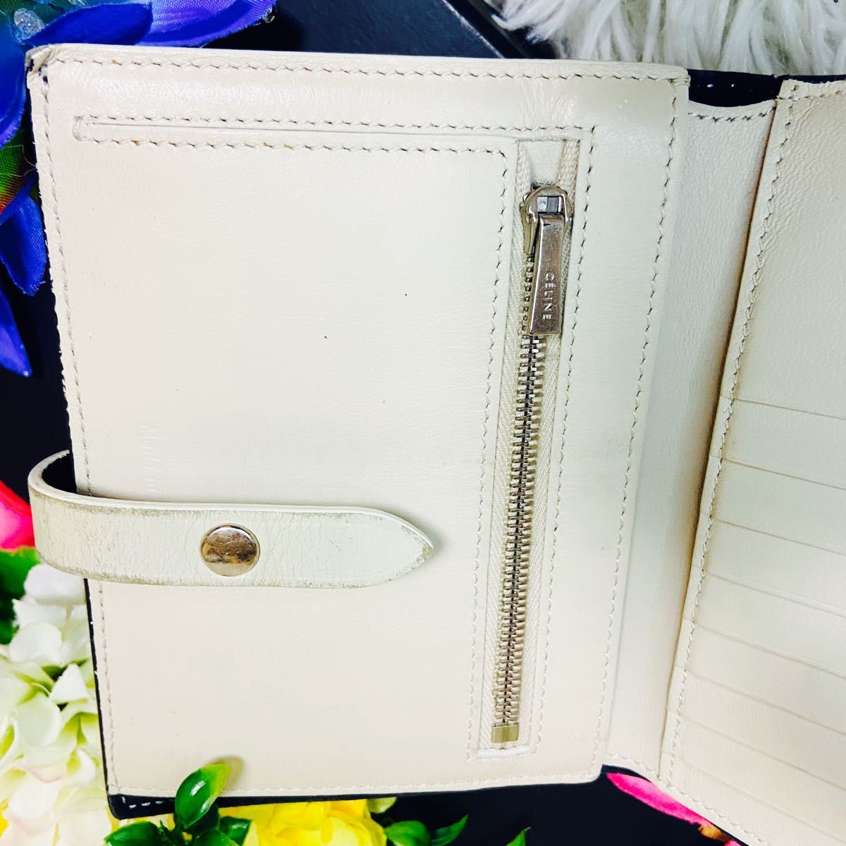 本革 CELINE セリーヌ 二つ折り財布 ブラック マルチ 本革 CELINE セリーヌ 二つ折り財布 ブラック マルチ