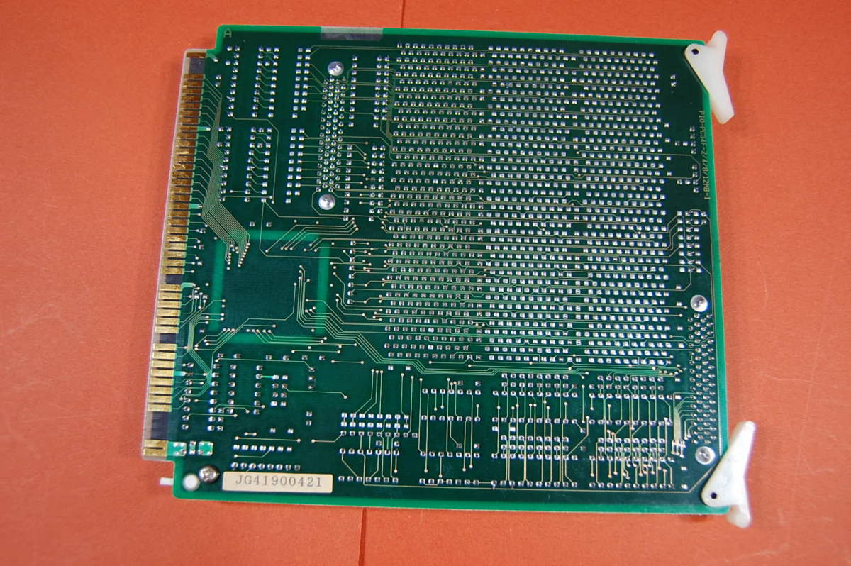 894円 人気ブランド多数対象 PC98 Cバス用 メモリボード IO DATA PIO-PC34E 2 4M-2 2M? 動作未確認 現状渡し ジャンク扱いにて N-129 0956
