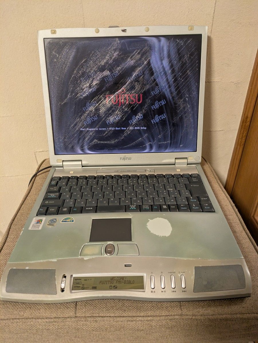 ジャンク品】富士通ノートPC FMV‐BIBLO NE4/60D Windows me ジャンク品】富士通ノートPC FMV‐BIBLO NE4/60D Windows me