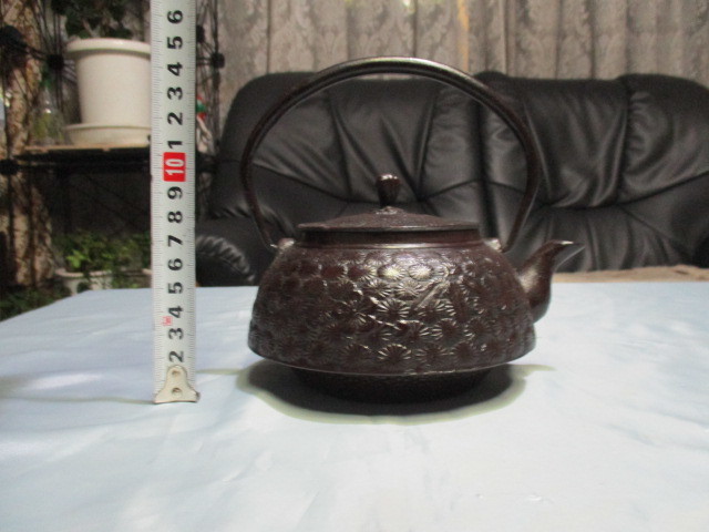 ヤフオク! - 本場 南部鉄器 鉄瓶 急須 銘あり 水沢鉄器商会