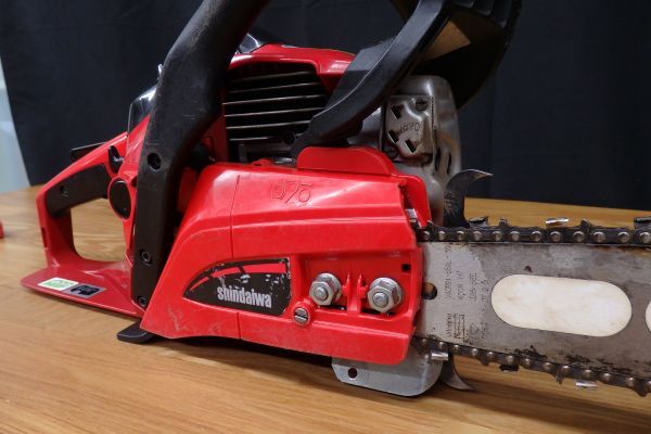 工具☆動作確認済み☆1141☆エンジンチェンソー 新ダイワ E2048S 工具☆動作確認済み☆1141☆エンジンチェンソー 新ダイワ E2048S