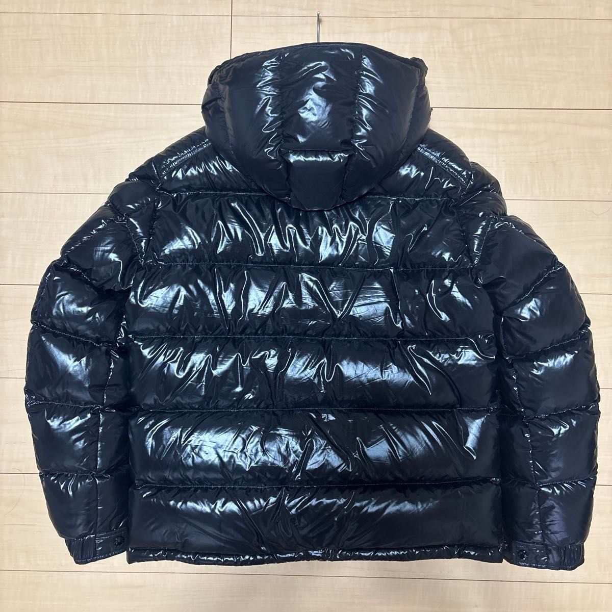 最新・2024年購入】MONCLER モンクレール ダウンジャケット 最新・2024年購入】MONCLER モンクレール ダウンジャケット