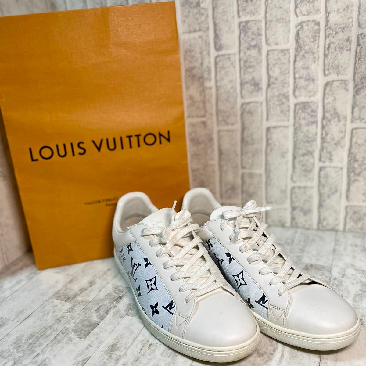 美品】LOUIS VUITTON ルイヴィトン メンズスニーカー27 5cm 美品】LOUIS VUITTON ルイヴィトン メンズスニーカー27 5cm