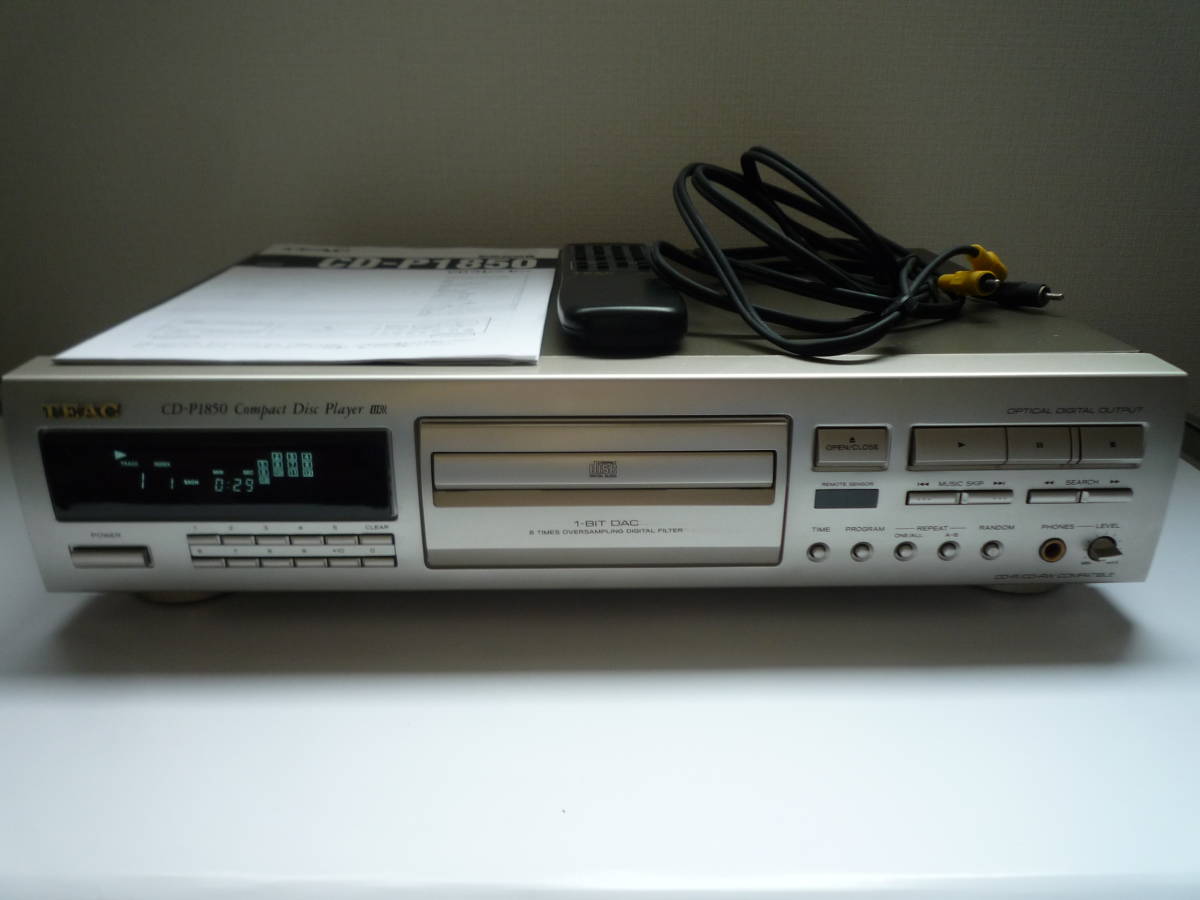  junk TEAC CD-P1850 CD player 