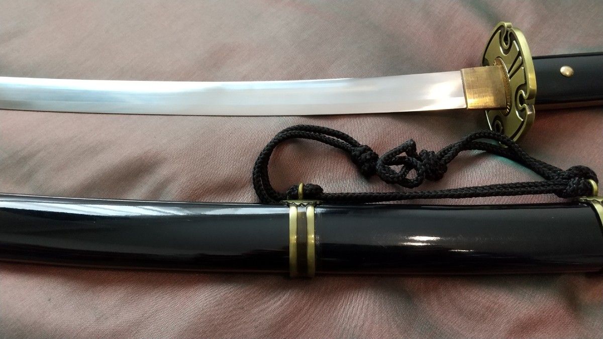 金属刀身】膝丸 模造刀 武具 日本刀 刀剣乱舞 コスプレ 太刀 金属刀身】膝丸 模造刀 武具 日本刀 刀剣乱舞 コスプレ 太刀