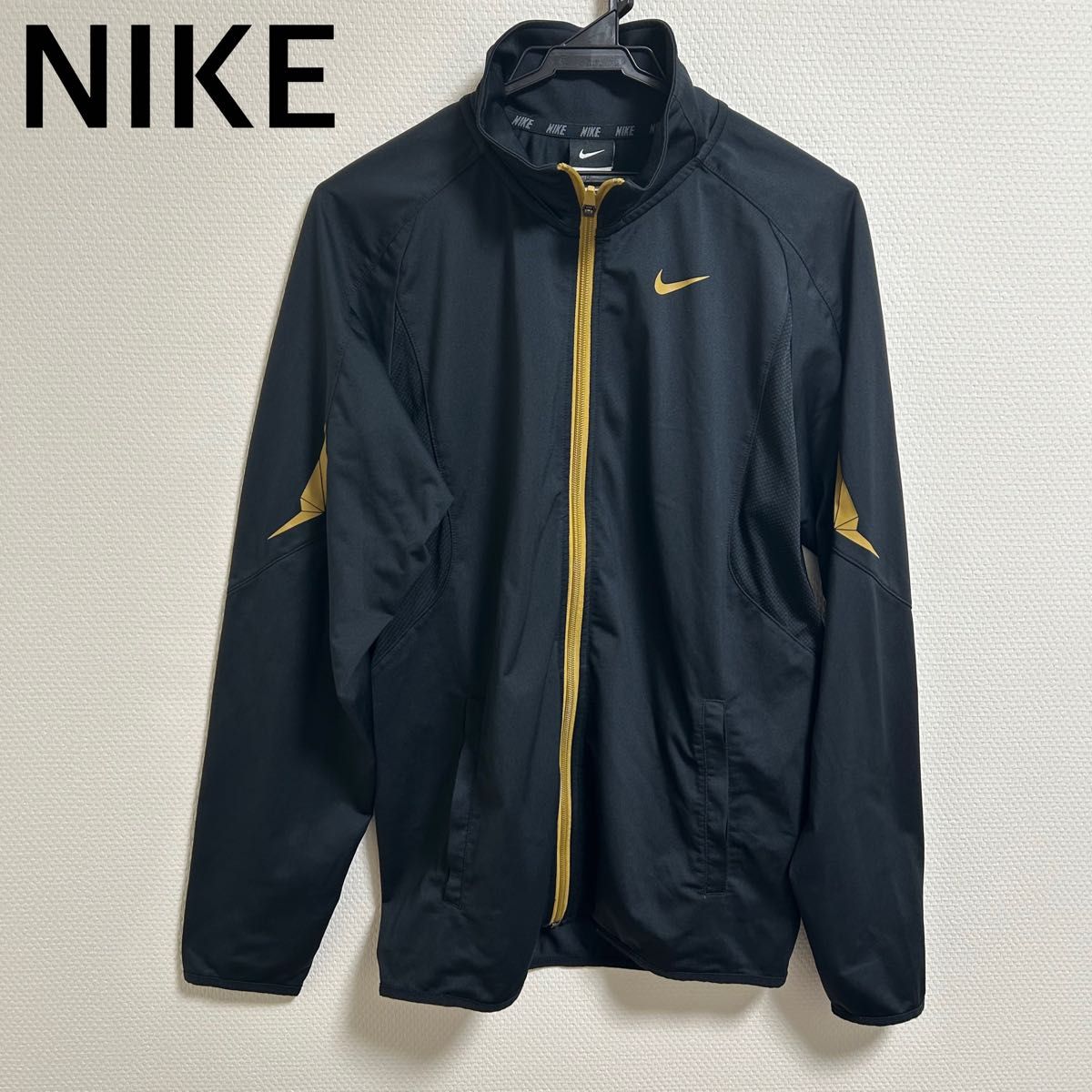 レビュー高評価のおせち贈り物 NIKE ナイキ ジャージ トップス 黒金|Yahoo!フリマ(旧PayPay ナイキ