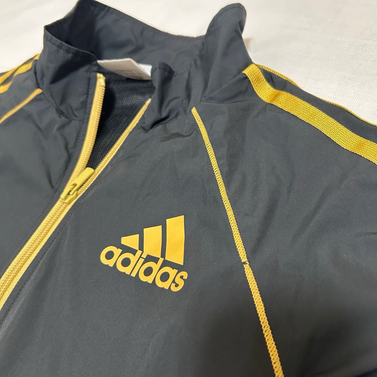 adidas アディダス ウィンドブレーカー ジャージ 黒金|Yahoo adidas アディダス ウィンドブレーカー ジャージ 黒金|Yahoo