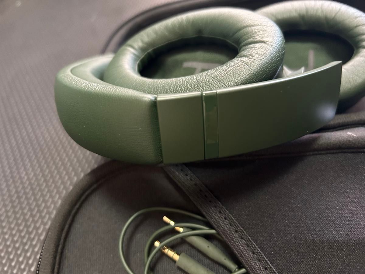 BOSE QuietComfort headphones ワイヤレスヘッドホン サイプレス BOSE QuietComfort headphones ワイヤレスヘッドホン サイプレス