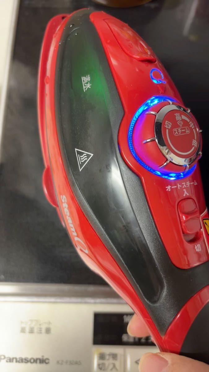 パワフルハンディスチーマー スチームQ ハンディーアイロン