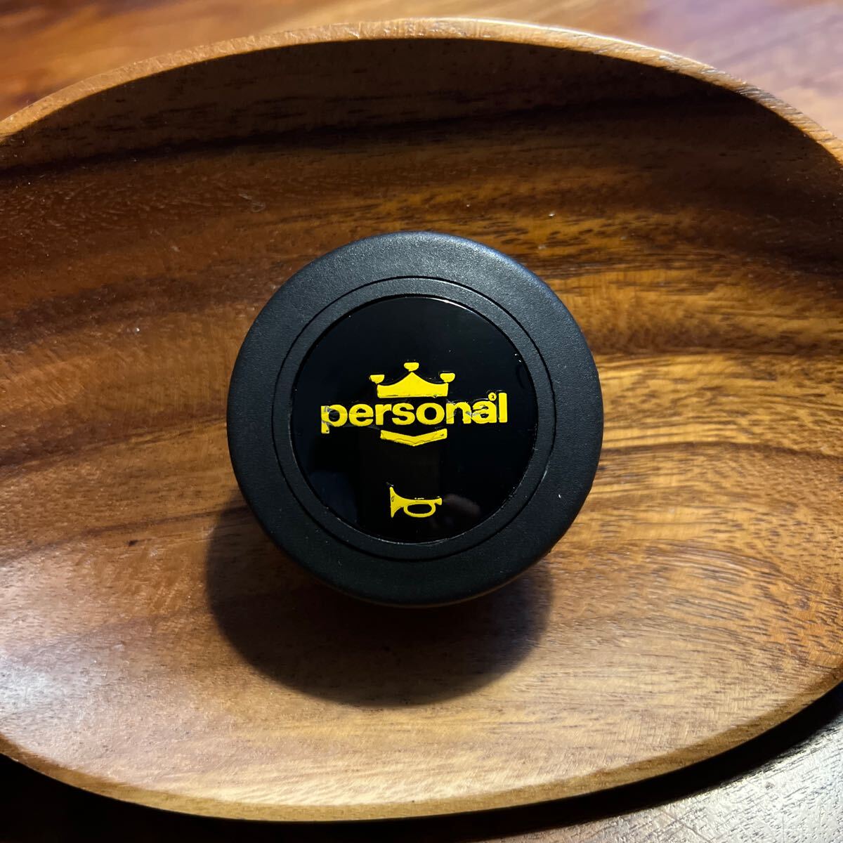 ④ パーソナル ホーンボタン 中古 Personal made in Italy Yahoo!オークション - パーソナル 純正 ホーンボタン イタリア製