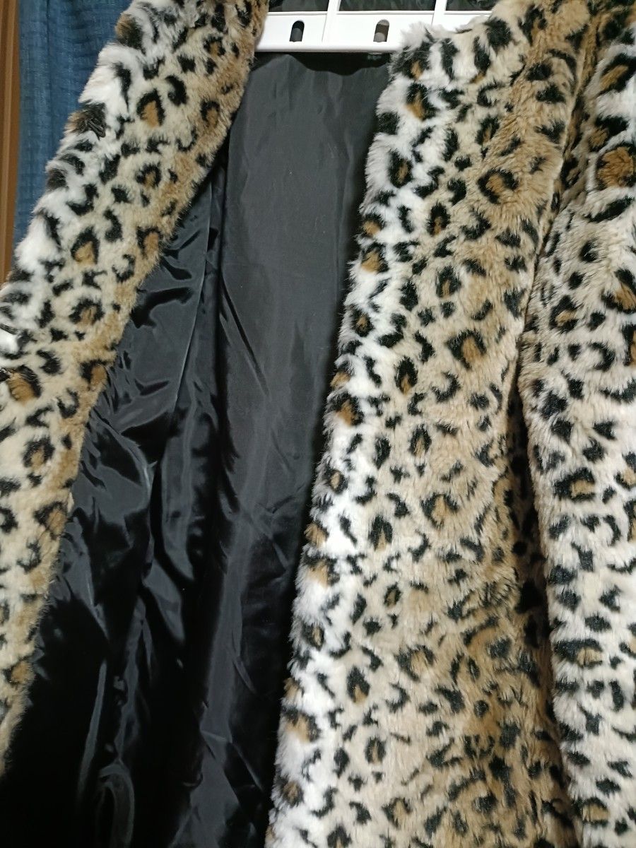 美品 ZARA ザラ ファーコート レオパード ヒョウ柄 豹柄 ザラ 美品 ZARA ザラ ファーコート レオパード ヒョウ柄 豹柄 ザラ