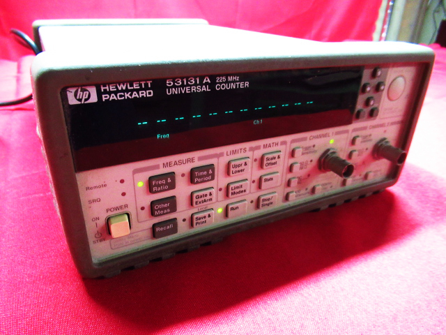 HEWLETT PACKARD ヒューレットパッカード 53131A 225MHｚ UNIVERSAL COUNTER 通電確認