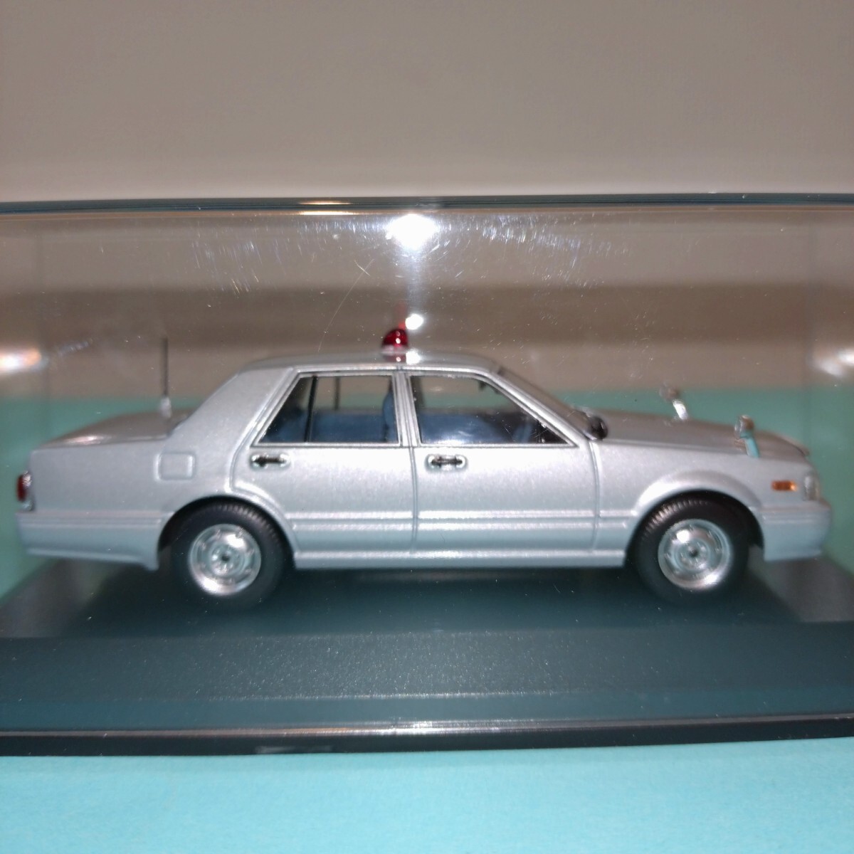 RAI'S レイズ 1/43日産 セドリック 覆面パトカー 警視庁 交通部 RAI'S レイズ 1/43日産 セドリック 覆面パトカー 警視庁 交通部