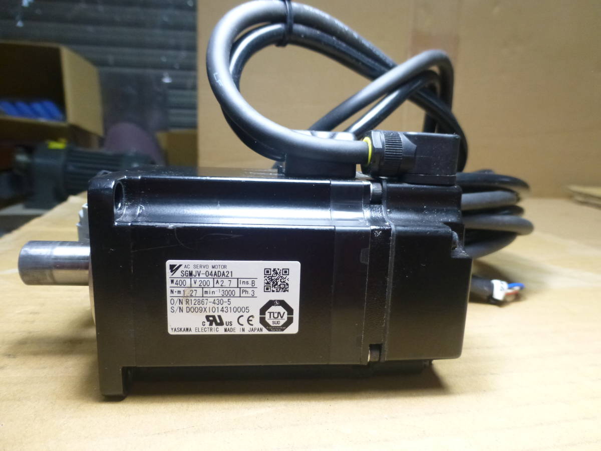 ヤフオク! - 安川電機 サーボモータ SGMJV-04ADA21 200...