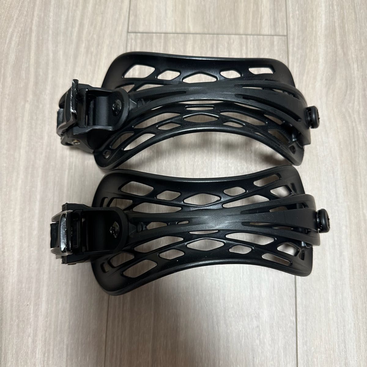 Burton ダブルテイクバックル アンクルストラップ Mサイズ Burton ダブルテイクバックル アンクルストラップ Mサイズ