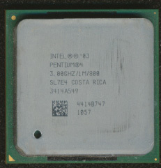 Intel　Pentium 4　3.00GHz/1MB/800MHz　SL7E4 (Prescott)　Socket478 /A_画像1