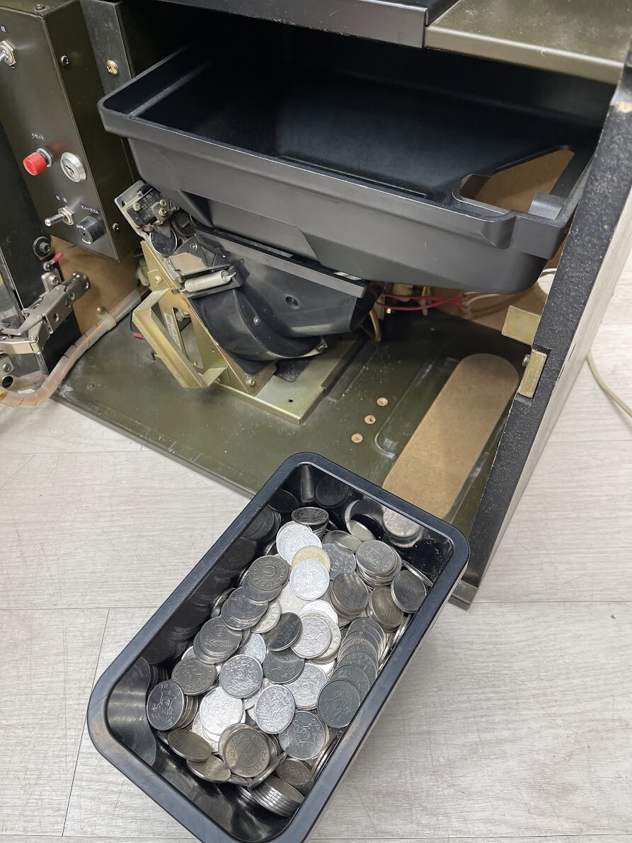 パチスロ実機 山佐 スーパープラネット 3号機 家庭用電源 100V パチスロ実機 山佐 スーパープラネット 3号機 家庭用電源 100V
