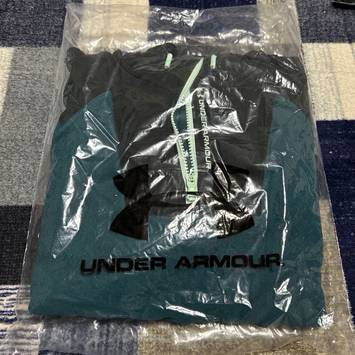 アンダーアーマー 福袋 2025年 新品・未開封 UNDER ARMOUR 福缶 アンダーアーマー 福袋 2025年 新品・未開封 UNDER ARMOUR 福缶