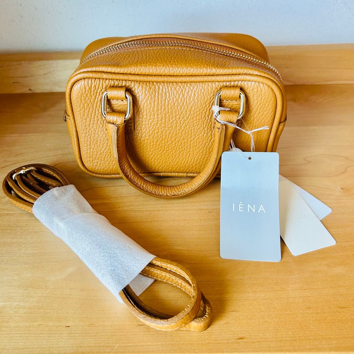 IENA AULENTTI/オウレンティ 別注 ミニボストンバッグ 牛革 IENA AULENTTI/オウレンティ 別注 ミニボストンバッグ 牛革