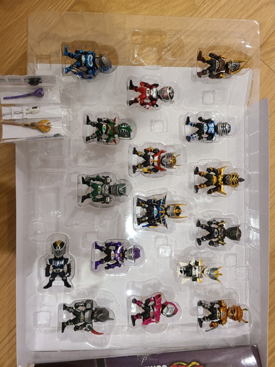 仮面ライダー龍騎 コンプリートエディション CONVERGE KAMEN 仮面ライダー龍騎 コンプリートエディション CONVERGE KAMEN