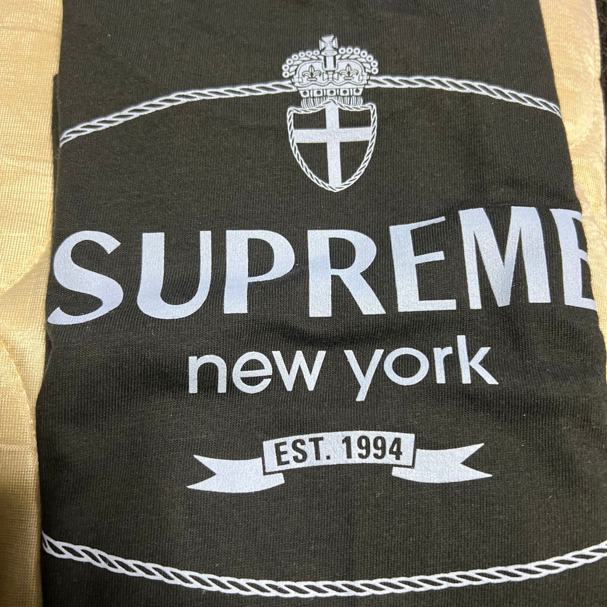 Supreme Crest Tee Supreme Crest Tee