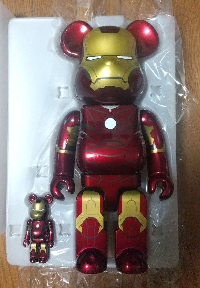 お気に入り MAN IRON BE@RBRICK - TOY MEDICOM MARK 400％ & 100