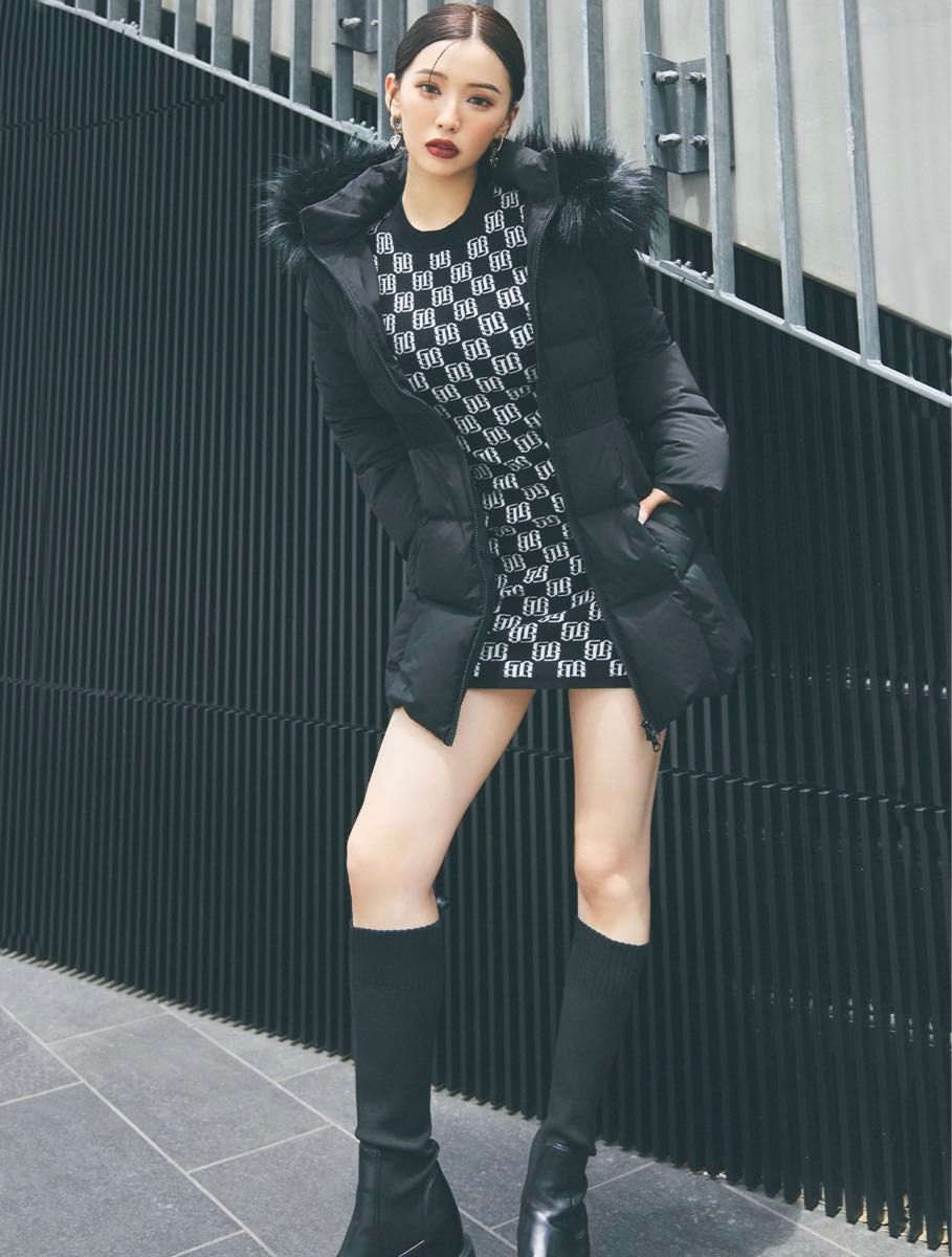 お値下げ不可 GYDA GYGYベルト付きロングダウンコート 新品未 お値下げ不可 GYDA GYGYベルト付きロングダウンコート 新品未