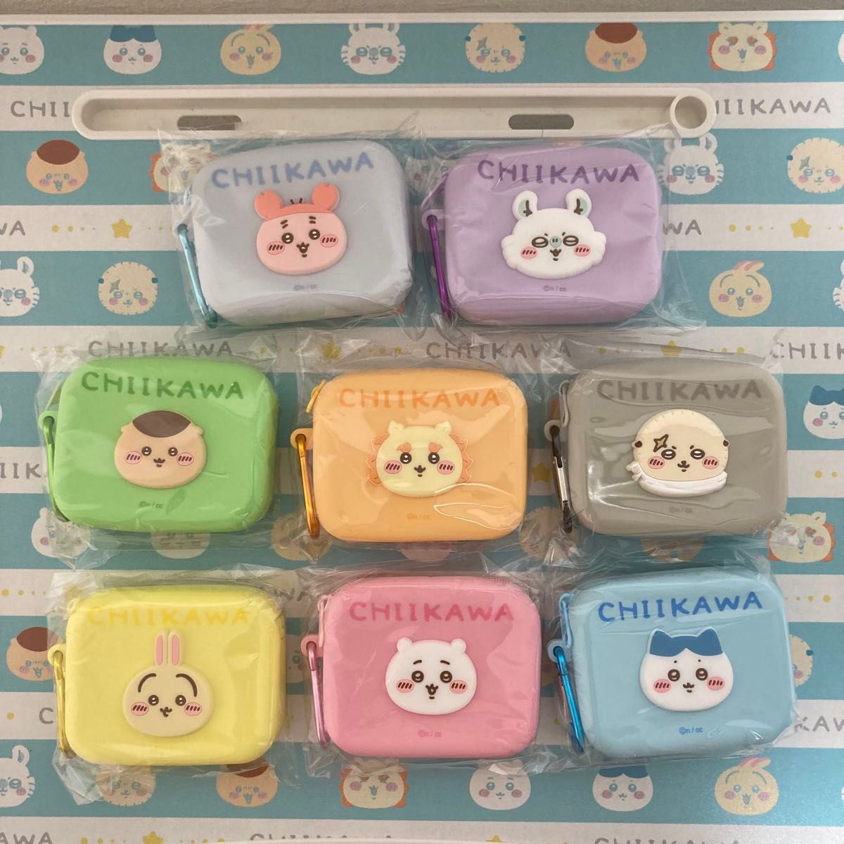 ちいかわ ミニシリコンポーチ 全8種 コンプリートセット|Yahoo ちいかわ ミニシリコンポーチ 全8種 コンプリートセット|Yahoo