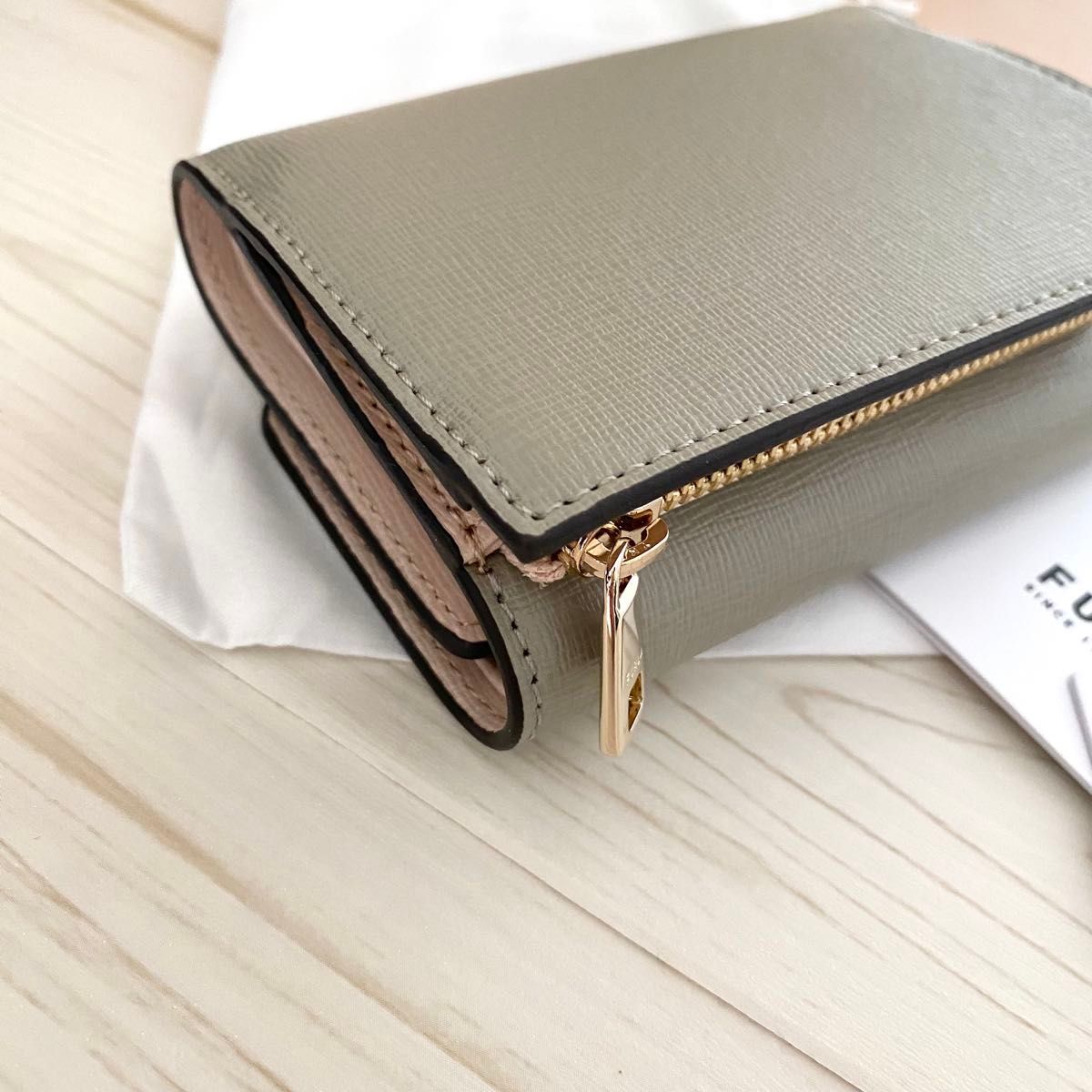 新品 FURLA 折り財布 グレー 三つ折り財布|Yahoo!フリマ(旧 新品 FURLA 折り財布 グレー 三つ折り財布|Yahoo!フリマ(旧
