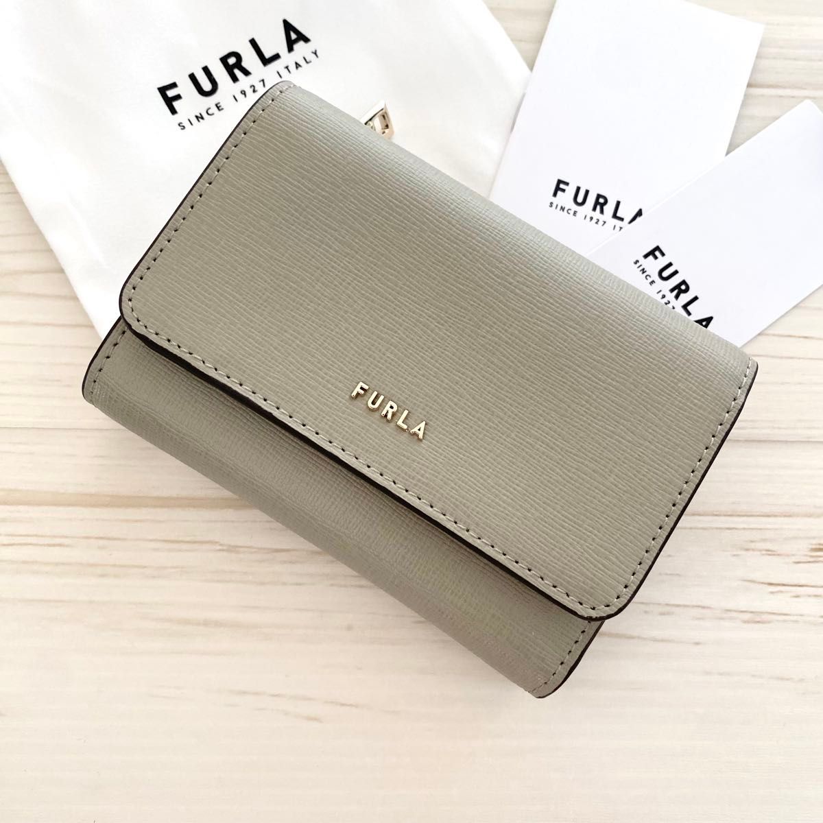 新品 FURLA 折り財布 グレー 三つ折り財布|Yahoo!フリマ(旧 新品 FURLA 折り財布 グレー 三つ折り財布|Yahoo!フリマ(旧