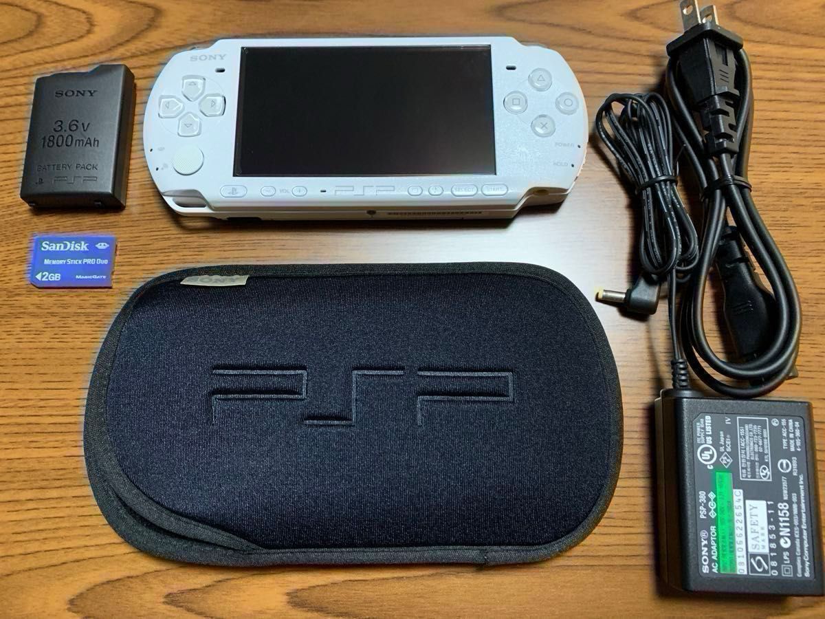 極美品 PSP ディシディア・ファイナルファンタジー限定デザイン 極美品 PSP ディシディア・ファイナルファンタジー限定デザイン