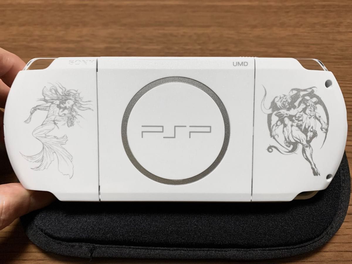 極美品 PSP ディシディア・ファイナルファンタジー限定デザイン 極美品 PSP ディシディア・ファイナルファンタジー限定デザイン