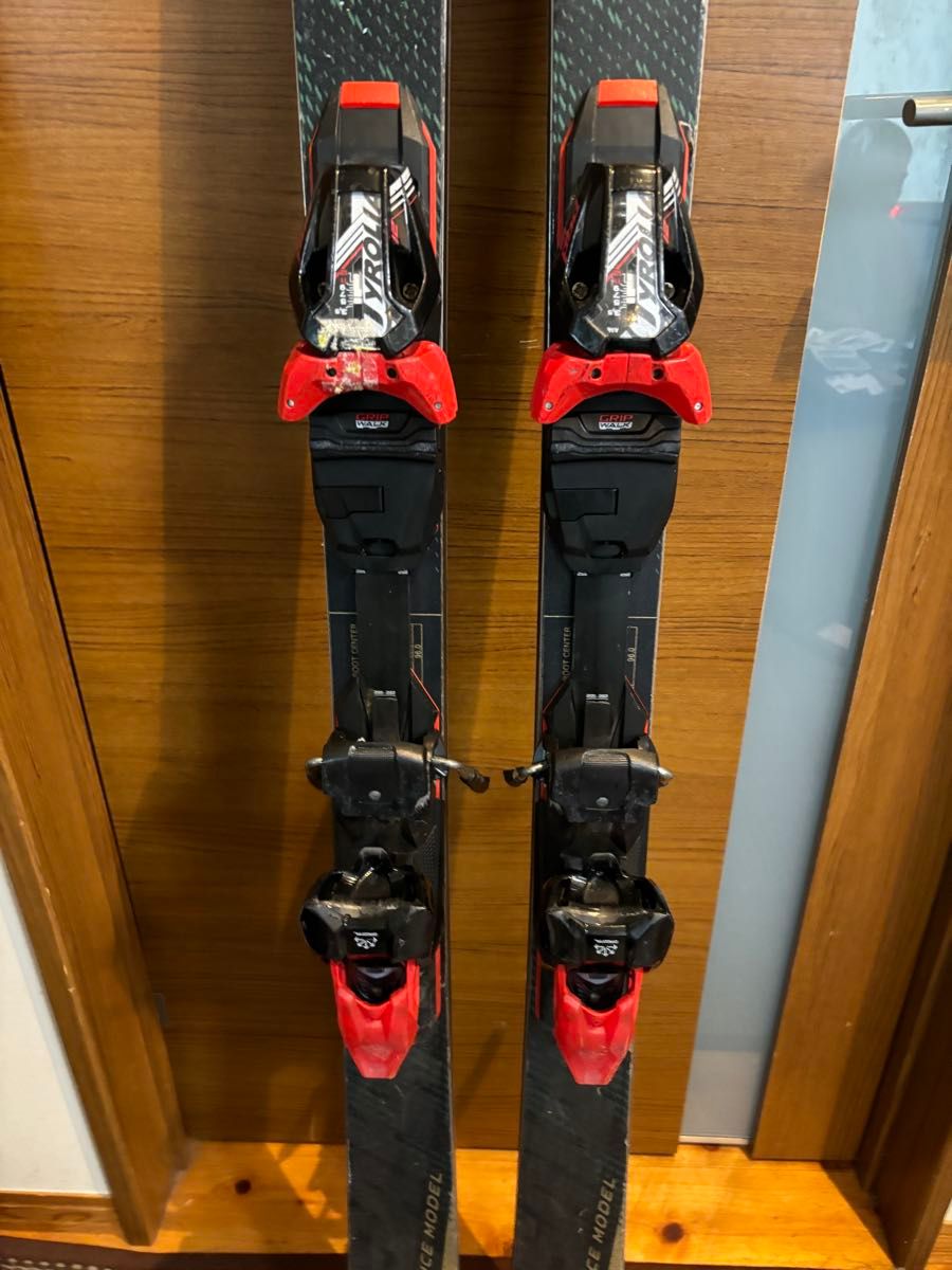 22-23継続 日本製・最高峰 お洒落 オガサカ スキー板 KS-XX 167 22-23継続 日本製・最高峰 お洒落 オガサカ スキー板 KS-XX 167